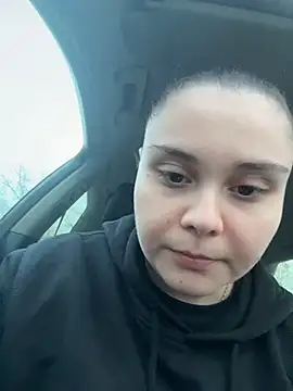 Snapshot of FemmeAffair chatting on 02-18-26, 04:36 FemmeAffair online show from 02-18-26, 04:36