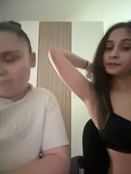 Snapshot of FemmeAffair chatting on 02-20-26, 07:47 FemmeAffair online show from 02-20-26, 07:47