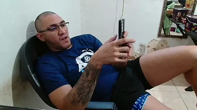 Leonino231 online show from 09-22-25, 04:53