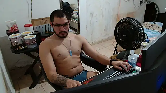 Leonino231 online show from 10-23-25, 12:10