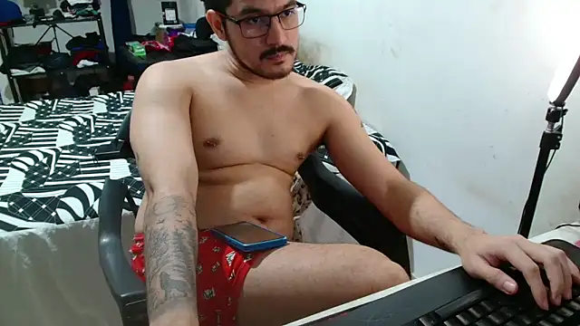 Snapshot of Leonino231 chatting on 05-03-26, 01:11 Leonino231 online show from 05-03-26, 01:11