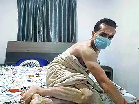 Snapshot of SSerene chatting on 12-18-25, 06:03 SSerene online show from 12-18-25, 06:03