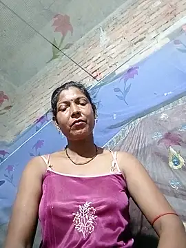 Snapshot of Savita992 chatting on 06-25-26, 12:54 Savita992 online show from 06-25-26, 12:54