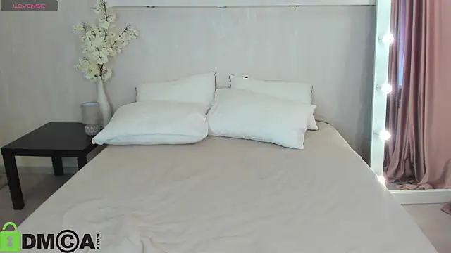 Snapshot of Adelina_Bliss chatting on 05-06-26, 07:24 Adelina Bliss online show from 05-06-26, 07:24