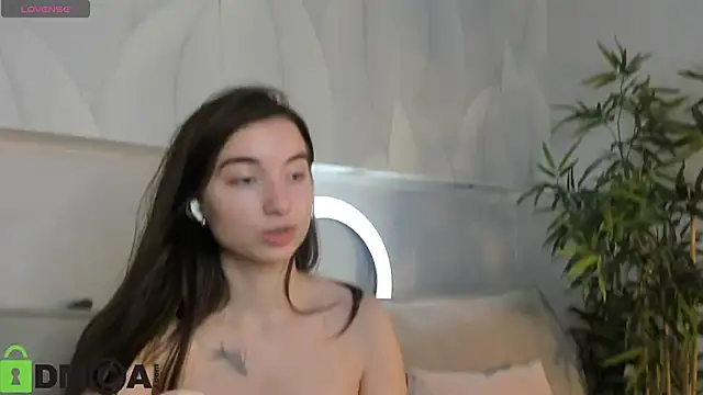 Snapshot of Adelina_Bliss chatting on 06-02-26, 10:17 Adelina Bliss online show from 06-02-26, 10:17