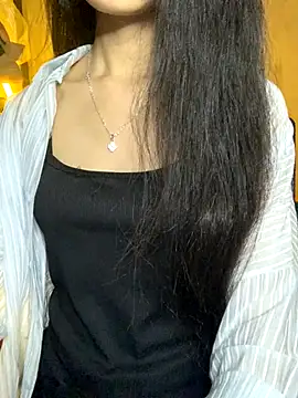 Nhinhi18 online show from 11-01-25, 03:58