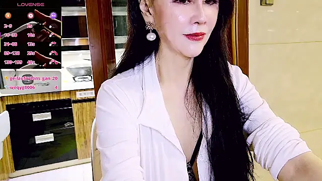 xinxinbabe online show from 11-23-25, 06:46