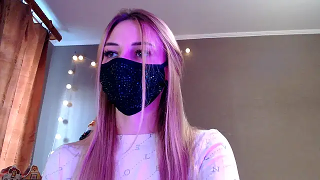 Snapshot of Iris_lave chatting on 01-11-26, 01:49 Iris lave online show from 01-11-26, 01:49