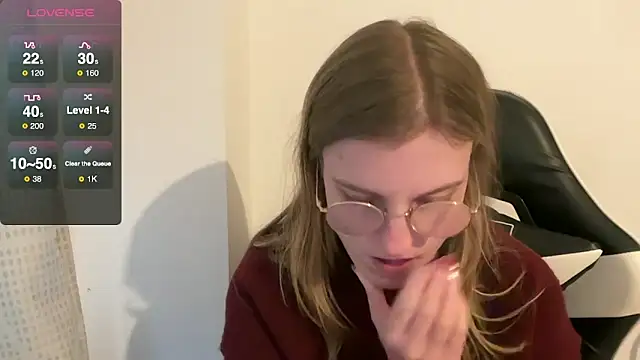 Snapshot of BustyKellyXXX chatting on 12-18-25, 02:34 BustyKellyXXX online show from 12-18-25, 02:34