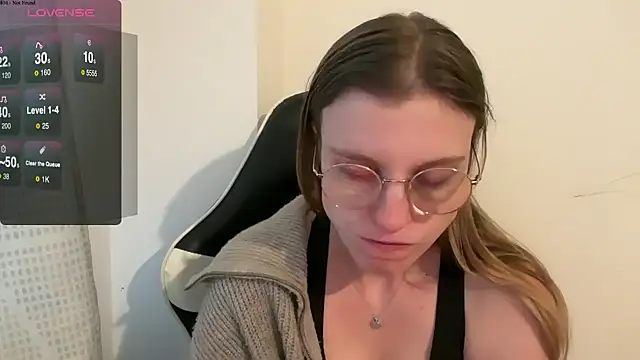 Snapshot of BustyKellyXXX chatting on 01-14-26, 02:44 BustyKellyXXX online show from 01-14-26, 02:44