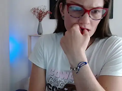 Camila-ventura online show from 10-05-25, 11:30