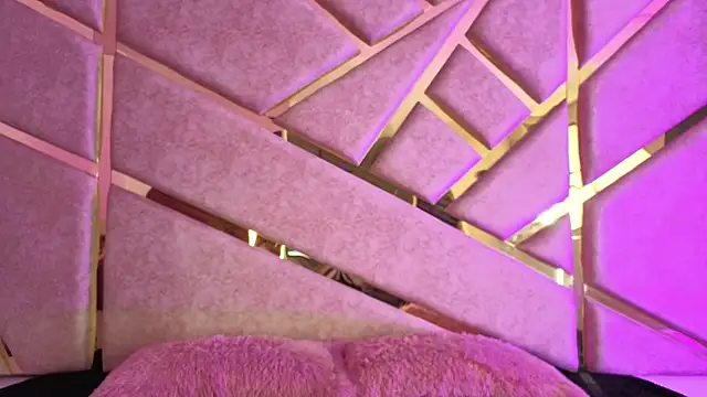 Snapshot of Zafiro_claire chatting on 11-15-25, 06:48 Zafiro claire online show from 11-15-25, 06:48