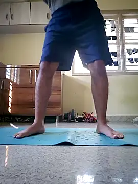 Snapshot of project085 chatting on 10-26-25, 03:12 project085 online show from 10-26-25, 03:12