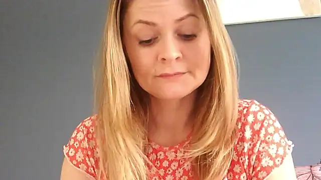 Ginger-bb online show from 04-13-26, 06:08