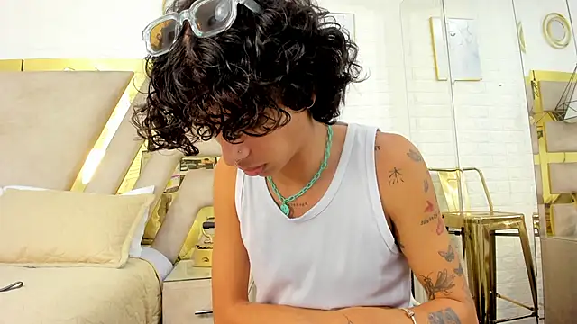 Ibratxandy online show from 11-18-25, 07:18