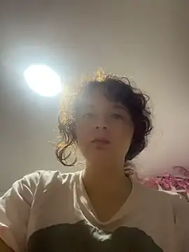 Snapshot of Sharon_Black chatting on 07-08-26, 01:32 Sharon Black online show from 07-08-26, 01:32
