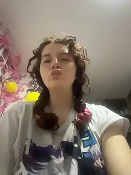 Snapshot of Sharon_Black chatting on 07-17-26, 10:22 Sharon Black online show from 07-17-26, 10:22