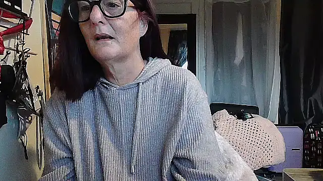 Snapshot of Mistress-Ivy51 chatting on 10-29-25, 07:10 Mistress-Ivy51 online show from 10-29-25, 07:10