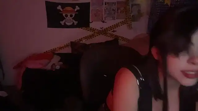 PixelKitty  online show from 10-31-25, 12:00