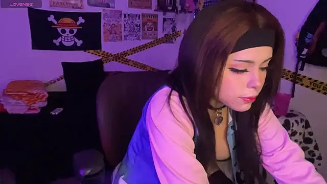 PixelKitty  online show from 11-24-25, 01:16