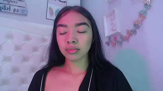 pocahontamoon online show from 09-23-25, 01:25