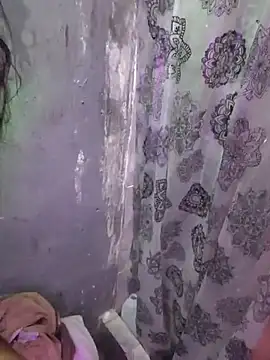 Snapshot of Dulceluz_420 chatting on 11-30-25, 05:11 Dulceluz 420 online show from 11-30-25, 05:11