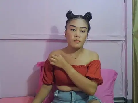 Snapshot of YourWildestDoll chatting on 02-22-26, 10:36 YourWildestDoll online show from 02-22-26, 10:36