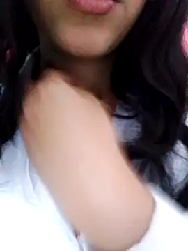 Snapshot of Princessa05 chatting on 03-04-26, 01:17 Princessa05 online show from 03-04-26, 01:17