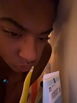 Tu GataLinda online show from 11-04-25, 05:17