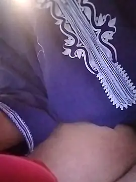 JuicyBigcockxh online show from 10-04-25, 02:48