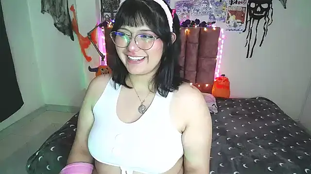 saragon1 online show from 10-20-25, 04:18