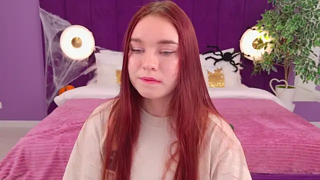 Snapshot of NoraHaynes chatting on 10-26-25, 03:12 NoraHaynes online show from 10-26-25, 03:12