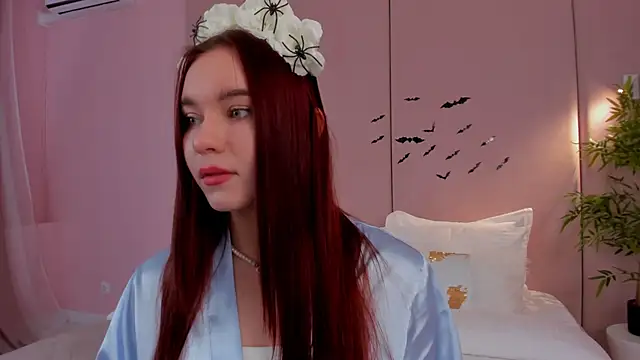 Snapshot of NoraHaynes chatting on 10-27-25, 03:10 NoraHaynes online show from 10-27-25, 03:10