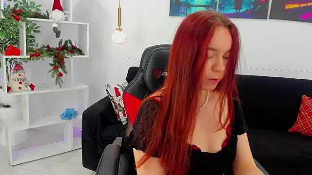 Snapshot of NoraHaynes chatting on 12-15-25, 04:17 NoraHaynes online show from 12-15-25, 04:17