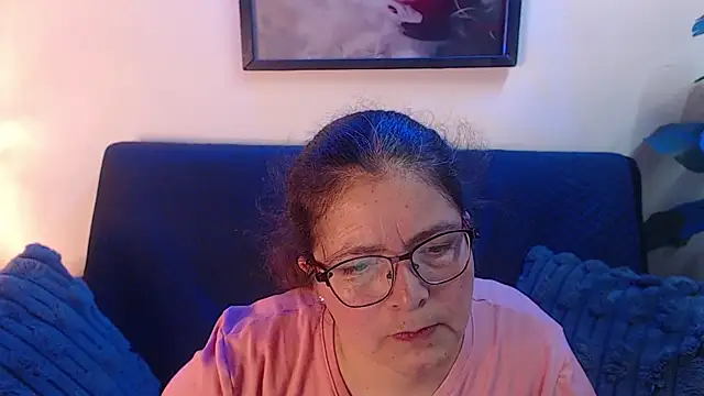 Linda banks  online show from 02-10-26, 01:43