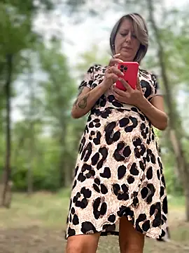 Snapshot of Milena-MilfaXXX chatting on 06-24-26, 02:21 Milena-MilfaXXX online show from 06-24-26, 02:21