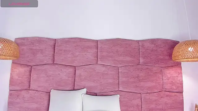 dani velvet online show from 09-30-25, 03:55