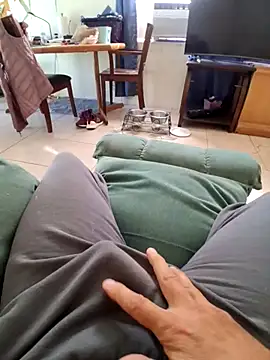 pullitoff online show from 01-19-26, 03:49