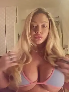 misstitmouseofficial online show from 09-19-25, 07:25