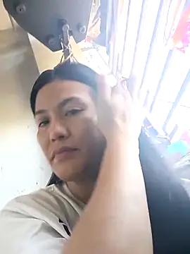 Uniquebeauty32 online show from 03-19-26, 11:53