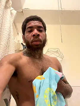 Snapshot of 1mistaGoodWood chatting on 10-31-25, 12:44 1mistaGoodWood online show from 10-31-25, 12:44