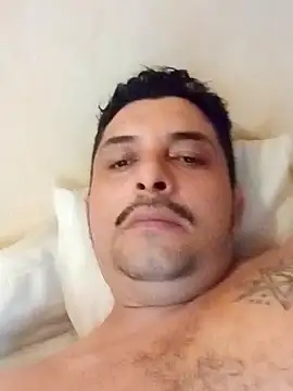 Snapshot of 125Delfin90 chatting on 09-10-25, 05:57 125Delfin90 online show from 09-10-25, 05:57