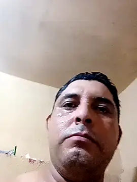 Snapshot of 125Delfin90 chatting on 09-22-25, 03:08 125Delfin90 online show from 09-22-25, 03:08