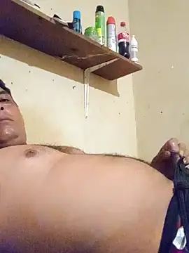 Snapshot of 125Delfin90 chatting on 11-25-25, 05:51 125Delfin90 online show from 11-25-25, 05:51