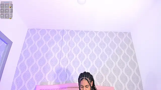 OnlyGia online show from 11-11-25, 08:20