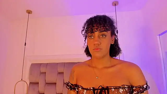 OnlyGia online show from 01-08-26, 08:44