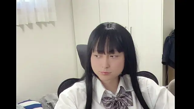 Snapshot of Mia032 chatting on 12-19-25, 01:45 Mia032 online show from 12-19-25, 01:45