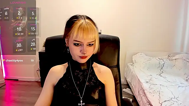 LiyaLuna online show from 11-20-25, 10:26