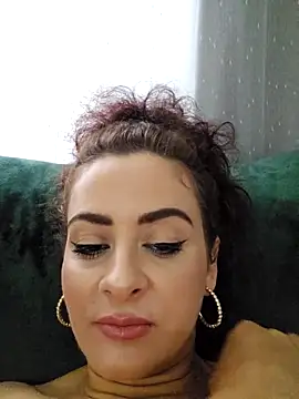 ShineBright88 online show from 11-14-25, 01:10