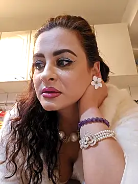 ShineBright88 online show from 12-16-25, 09:20